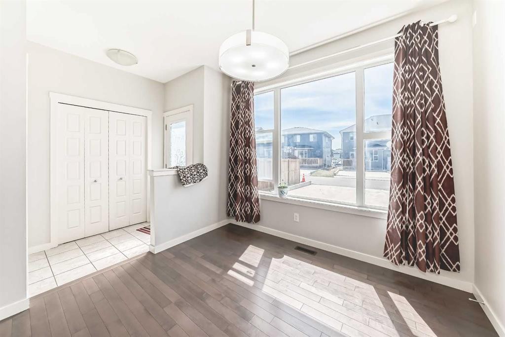 102 Saddlelake Terrace Ne, Calgary, AB - Indoor