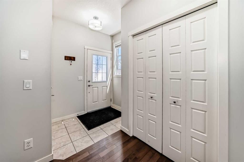 102 Saddlelake Terrace Ne, Calgary, AB - Indoor Photo Showing Other Room