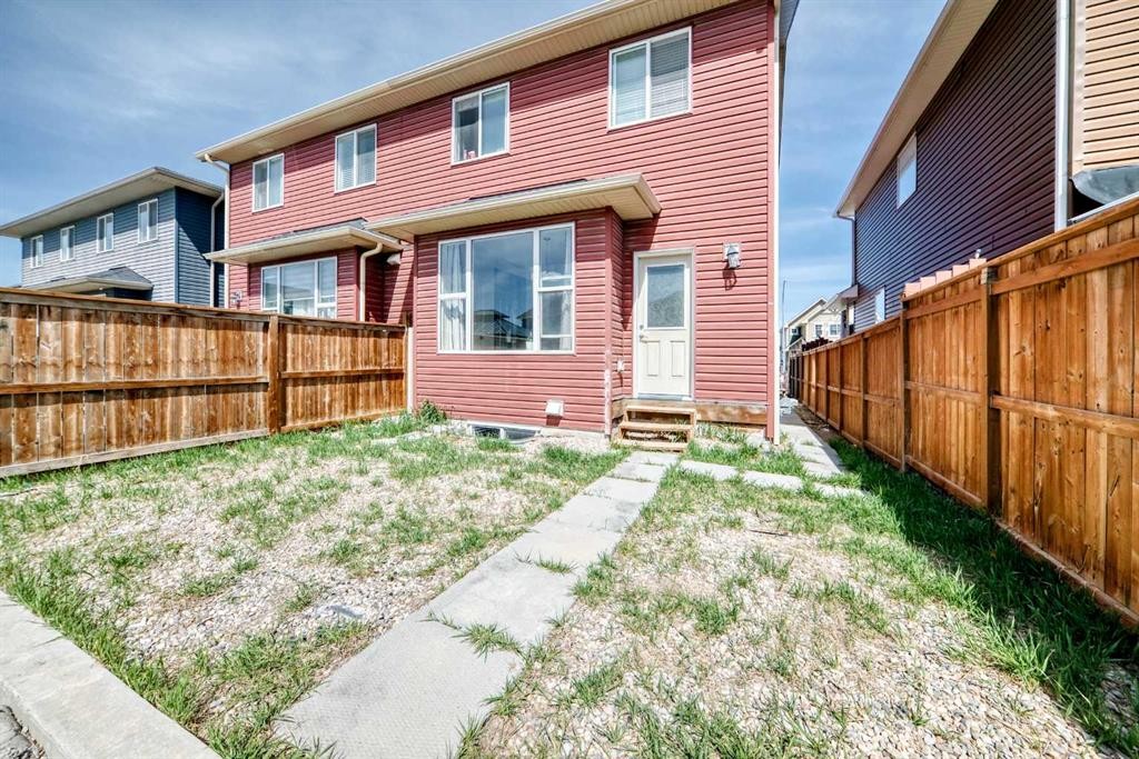 102 Saddlelake Terrace Ne, Calgary, AB - Outdoor