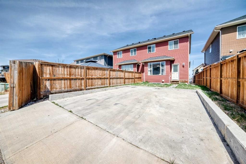102 Saddlelake Terrace Ne, Calgary, AB - Outdoor With Exterior