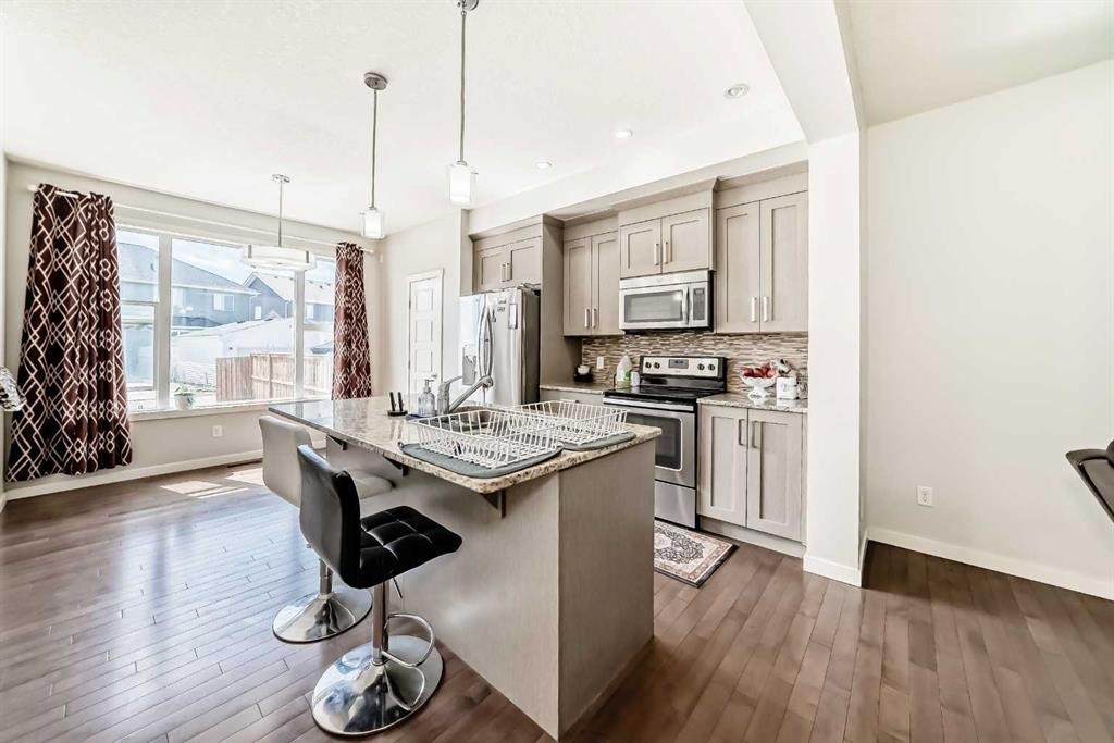 102 Saddlelake Terrace Ne, Calgary, AB - Indoor Photo Showing Kitchen With Stainless Steel Kitchen With Upgraded Kitchen