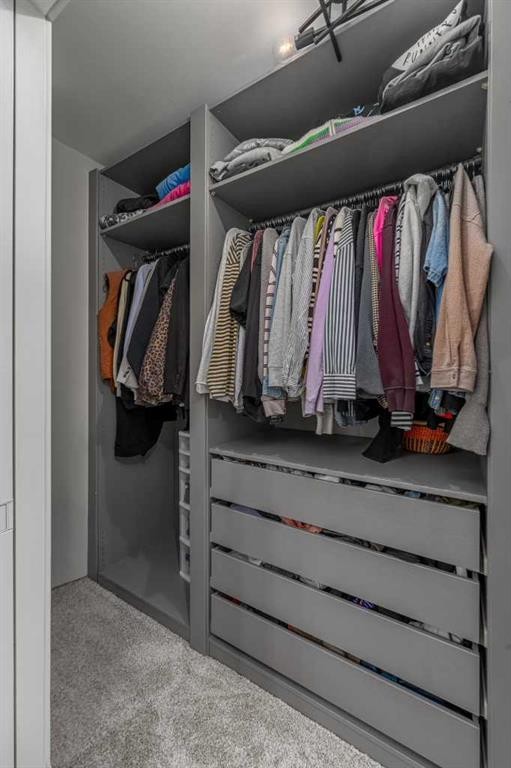 8 Sheep River Hill, Okotoks, AB - Indoor With Storage