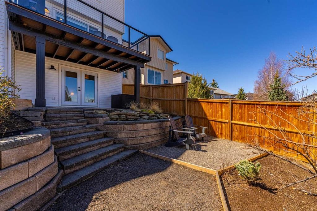 8 Sheep River Hill, Okotoks, AB - Outdoor