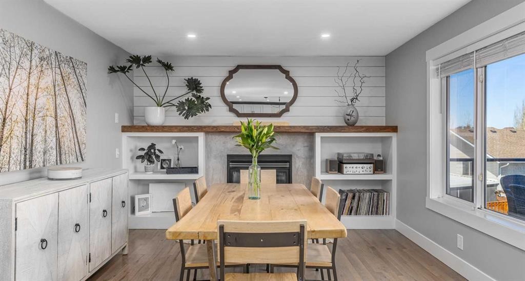 8 Sheep River Hill, Okotoks, AB - Indoor Photo Showing Dining Room