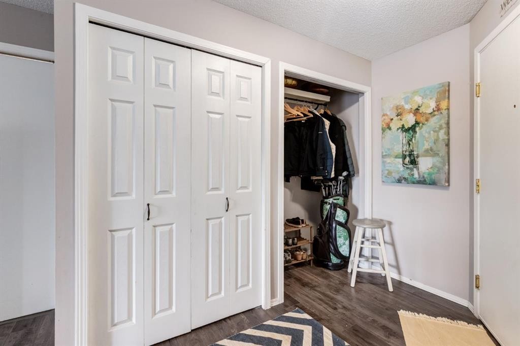 1414-12 Cimarron Common, Okotoks, AB - Indoor