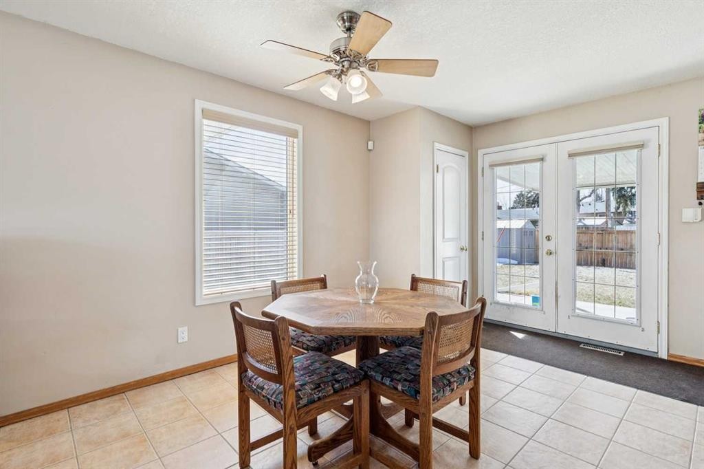 8523 Addison Place Se, Calgary, AB - Indoor Photo Showing Dining Room