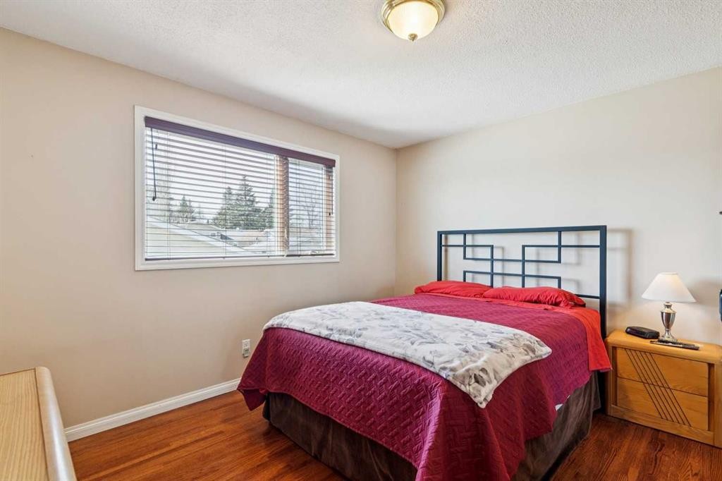 8523 Addison Place Se, Calgary, AB - Indoor Photo Showing Bedroom