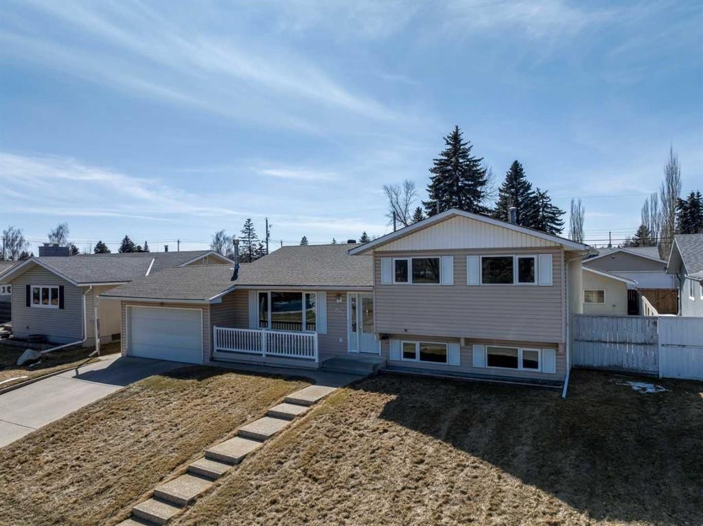 8523 Addison Place Se, Calgary, AB - Outdoor With Deck Patio Veranda With Facade