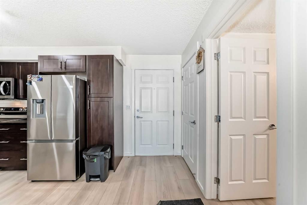 1312-755 Copperpond Boulevard Se, Calgary, AB - Indoor