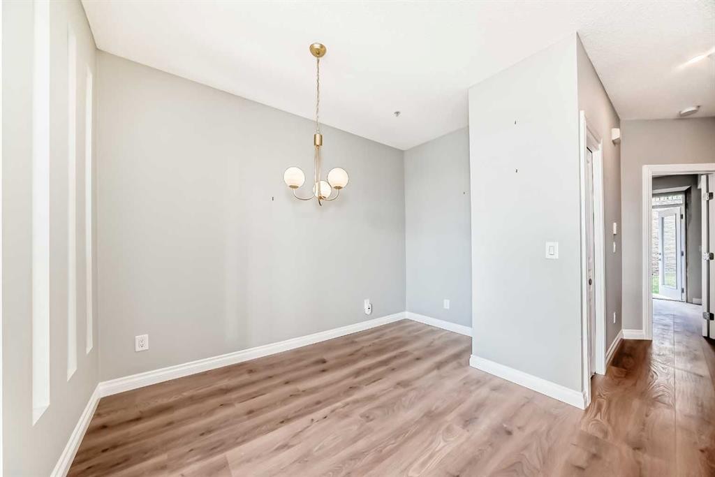 2-132 Rockyledge View Nw, Calgary, AB - Indoor Photo Showing Other Room