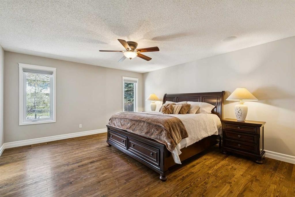 256 Sirocco Place Sw, Calgary, AB - Indoor Photo Showing Bedroom