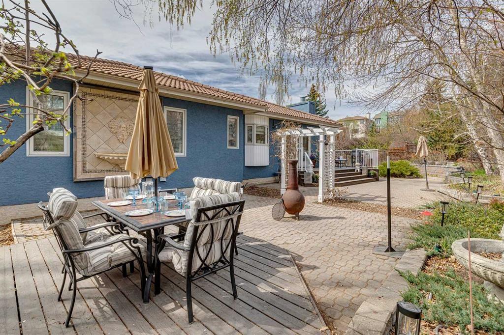 256 Sirocco Place Sw, Calgary, AB - Outdoor With Deck Patio Veranda