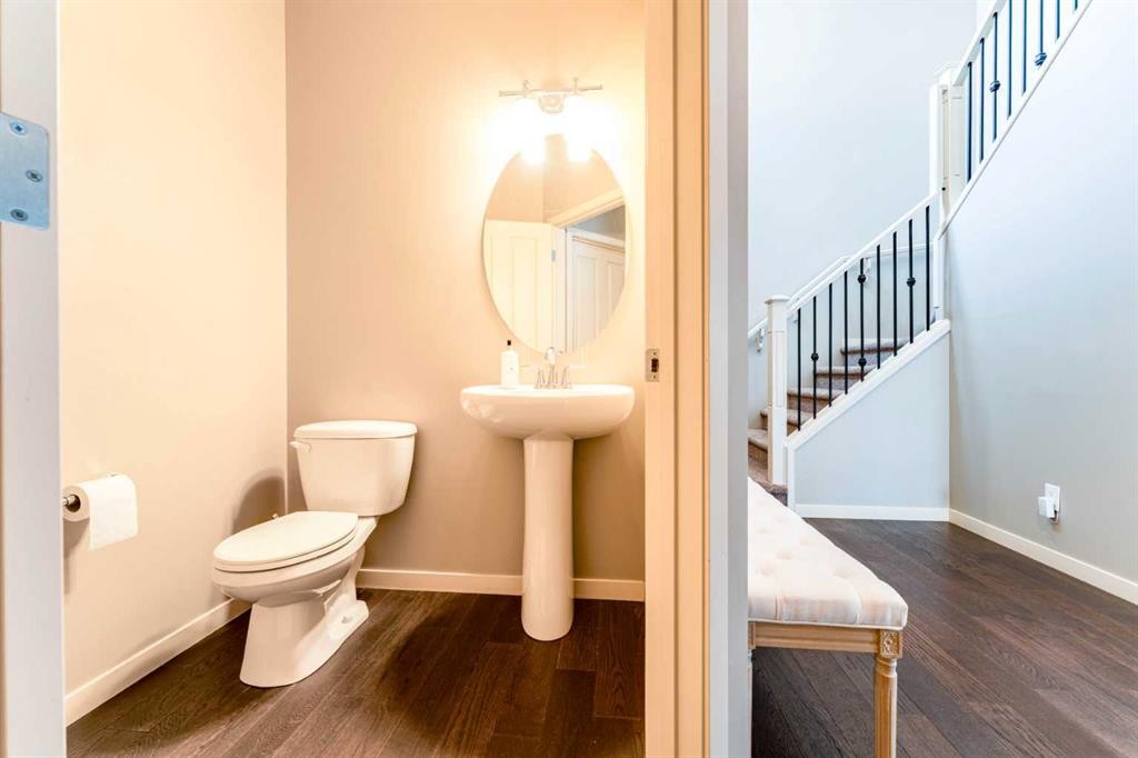 292 Auburn Bay Drive Se, Calgary, AB - Indoor Photo Showing Bathroom