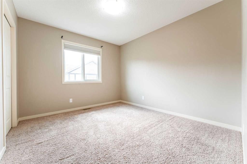 292 Auburn Bay Drive Se, Calgary, AB - Indoor Photo Showing Other Room