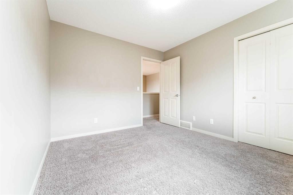 292 Auburn Bay Drive Se, Calgary, AB - Indoor Photo Showing Other Room