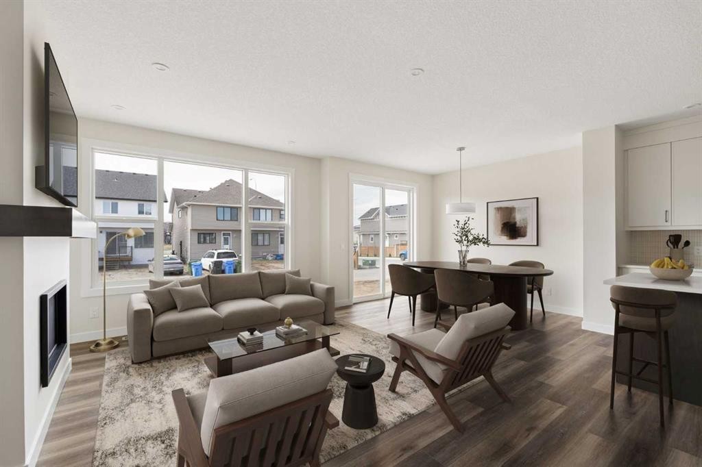 120 Creekstone Circle Sw, Calgary, AB - Indoor Photo Showing Living Room