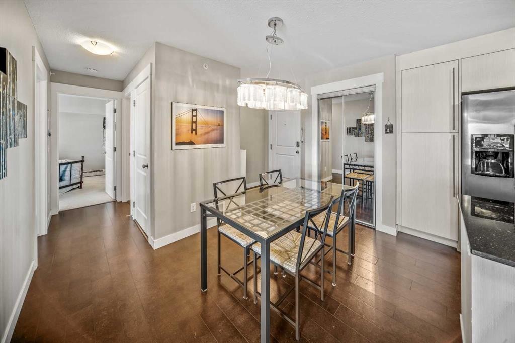 3415-11 Mahogany Row Se, Calgary, AB - Indoor Photo Showing Dining Room