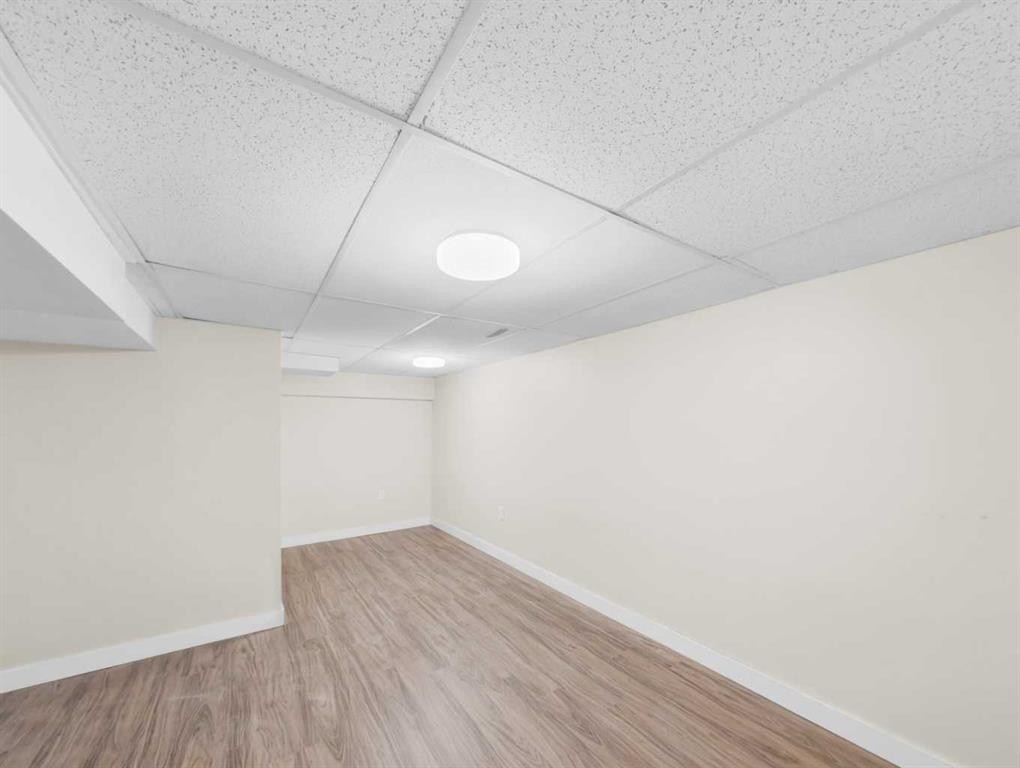 37 Martingrove Way Ne, Calgary, AB - Indoor Photo Showing Other Room