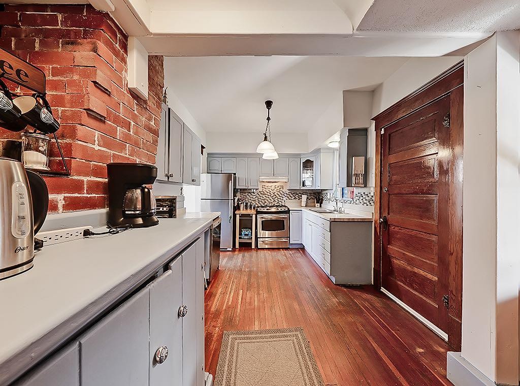 5136 54 Avenue, Stavely, AB - Indoor Photo Showing Kitchen