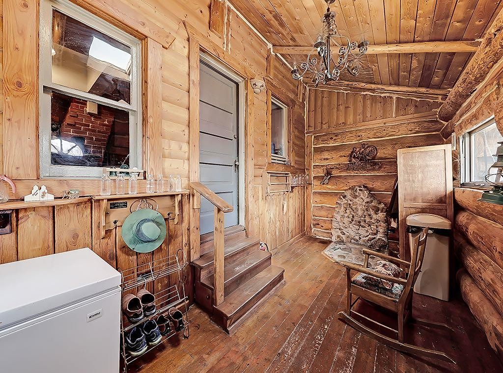 5136 54 Avenue, Stavely, AB - Indoor Photo Showing Other Room
