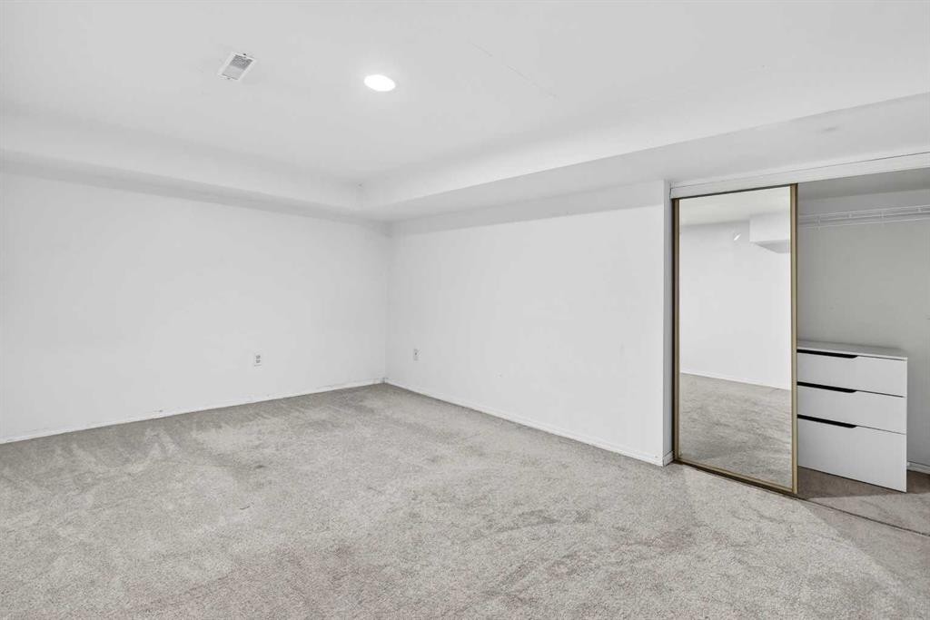 236 Mckerrell Way Se, Calgary, AB - Indoor Photo Showing Other Room