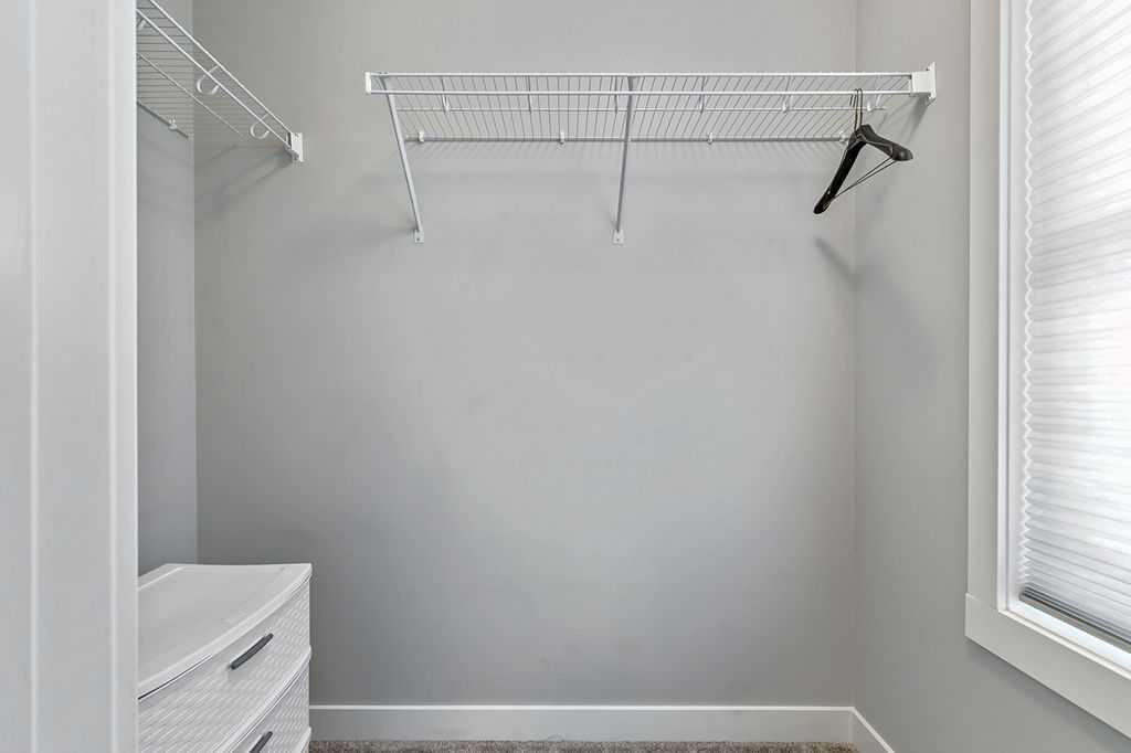 305 Cranbrook Walk Se, Calgary, AB - Indoor With Storage