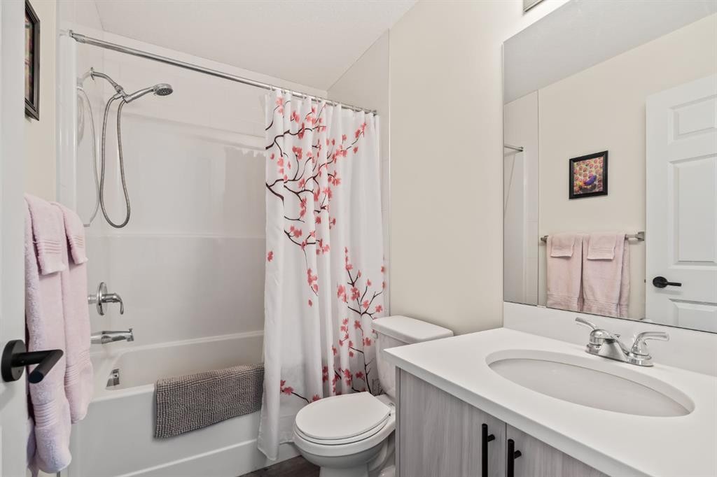 6302-151 Legacy Main Street Se, Calgary, AB - Indoor Photo Showing Bathroom
