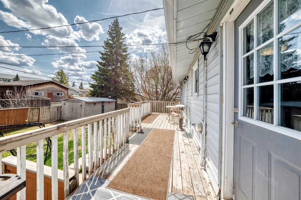 3 Shannon Close, Olds, AB - Outdoor With Exterior