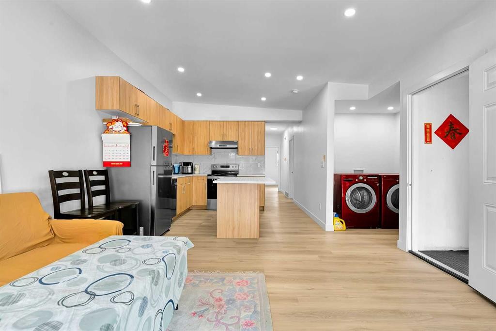 5023 North Haven Drive Nw, Calgary, AB - Indoor