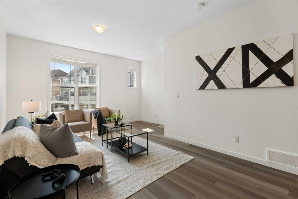 505 Copperstone Manor Se, Calgary, AB - Indoor Photo Showing Living Room