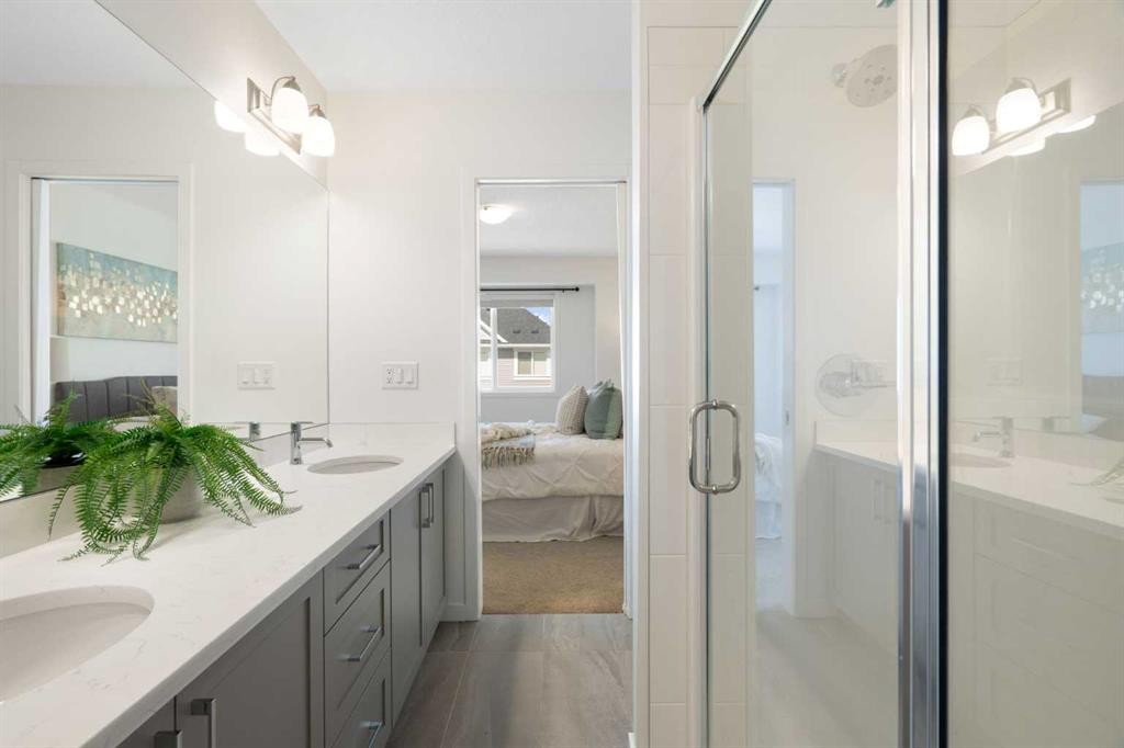 505 Copperstone Manor Se, Calgary, AB - Indoor Photo Showing Bathroom