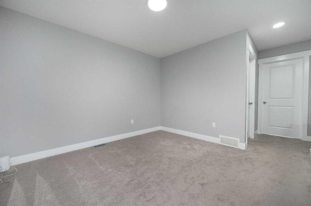 76 Skyview Link Ne, Calgary, AB - Indoor Photo Showing Other Room