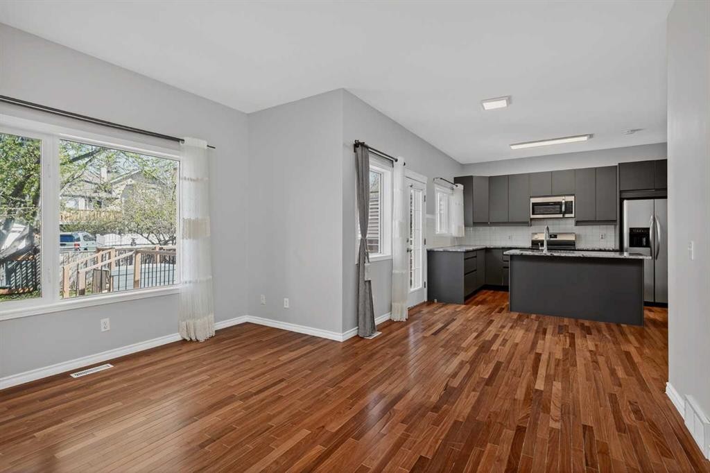 36 Chaparral Drive, Calgary, AB - Indoor Photo Showing Kitchen