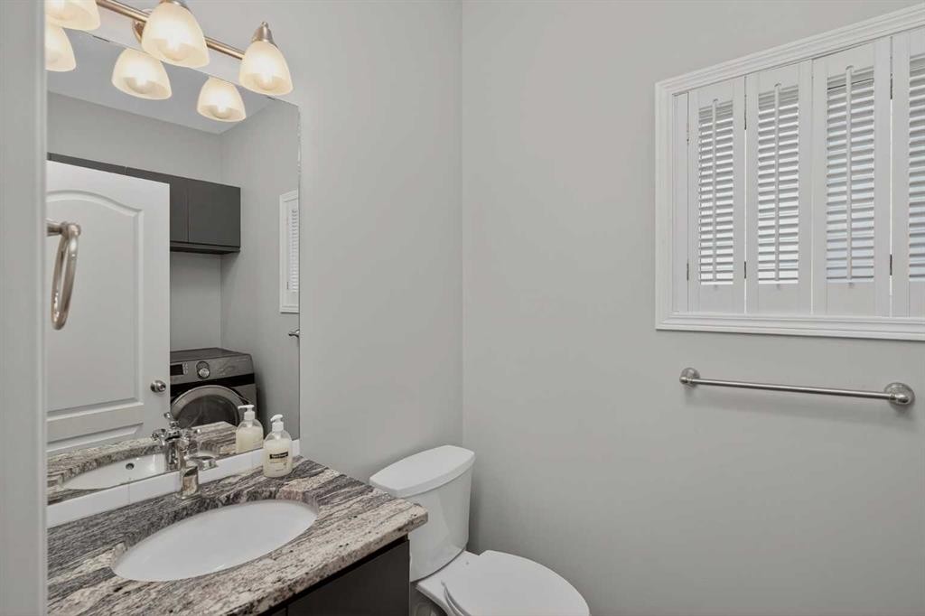 36 Chaparral Drive, Calgary, AB - Indoor Photo Showing Bathroom