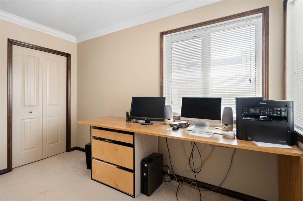 196 Nolanfield Way Nw, Calgary, AB - Indoor Photo Showing Office