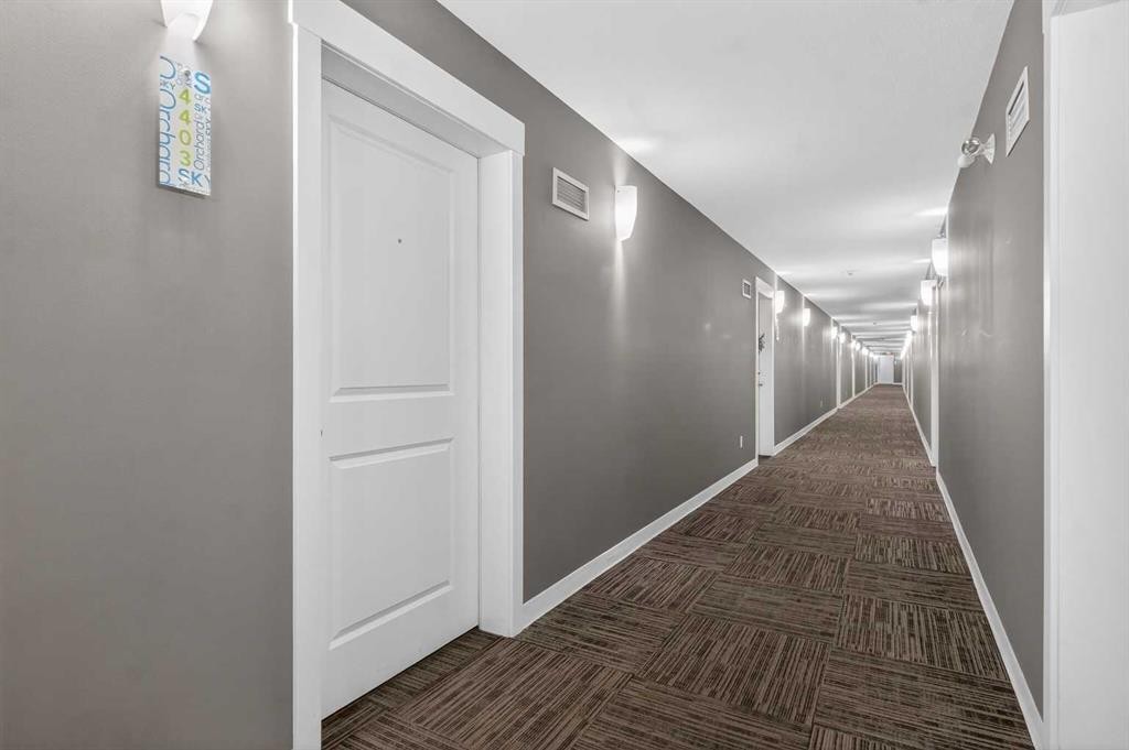 4403-302 Skyview Ranch Drive Ne, Calgary, AB - Indoor Photo Showing Other Room