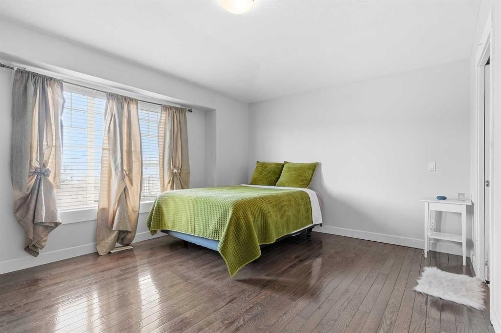 161 Rainbow Falls Glen, Chestermere, AB - Indoor Photo Showing Bedroom