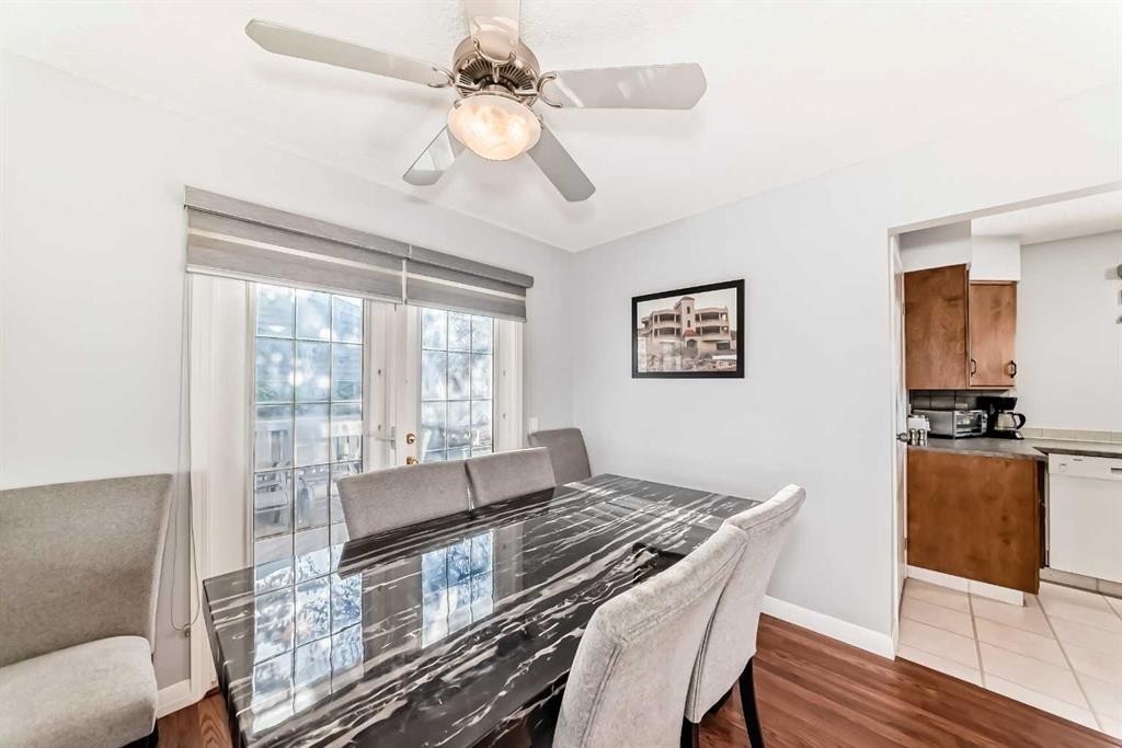4424 Maryvale Drive Ne, Calgary, AB - Indoor