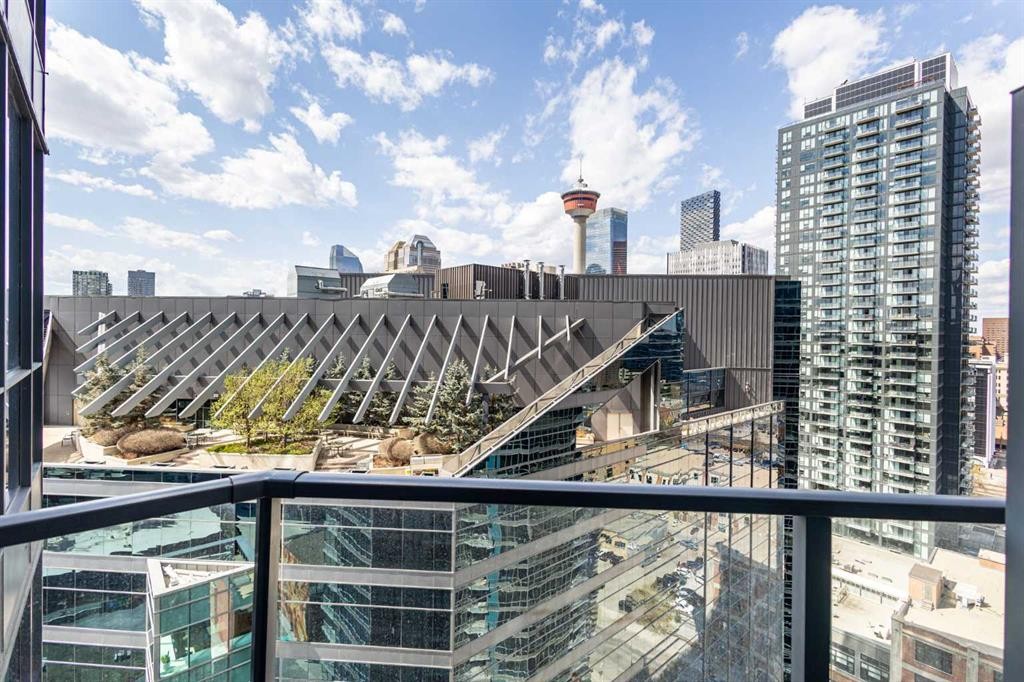 1902-220 12 Avenue Se, Calgary, AB - Outdoor
