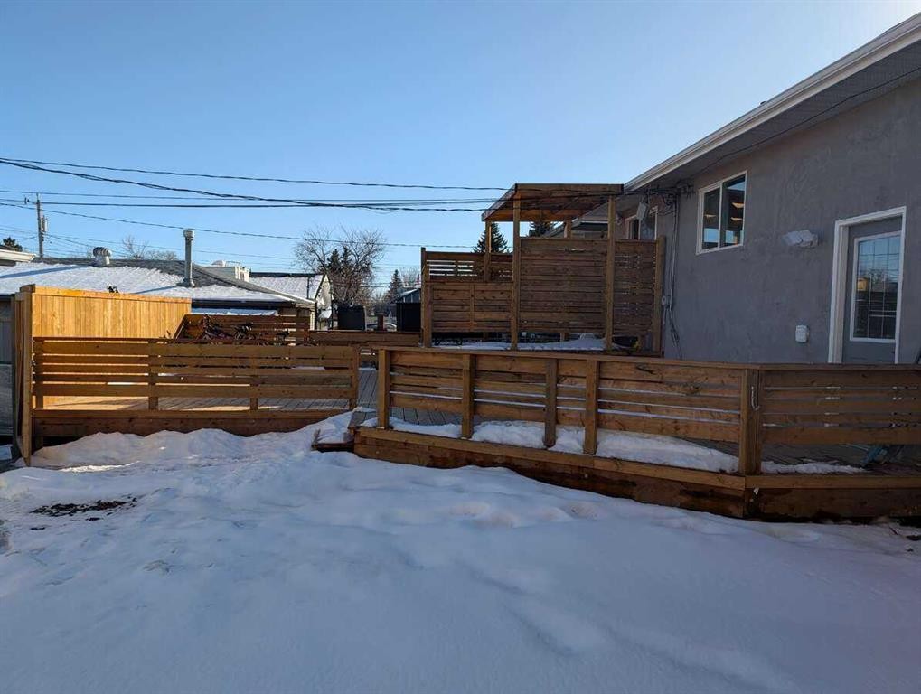 1106 39 Street Se, Calgary, AB - Outdoor
