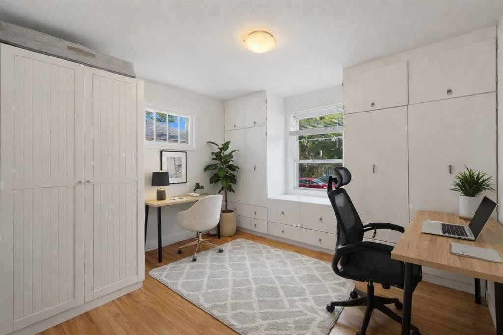 714 17 Avenue Nw, Calgary, AB - Indoor Photo Showing Office