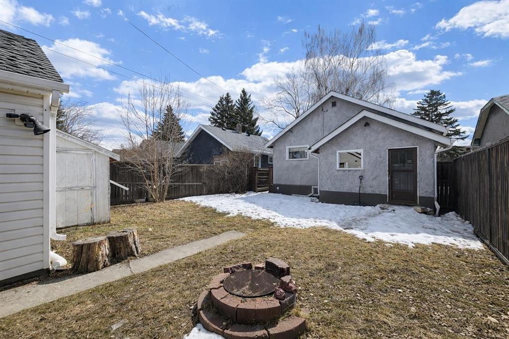 714 17 Avenue Nw, Calgary, AB - Outdoor