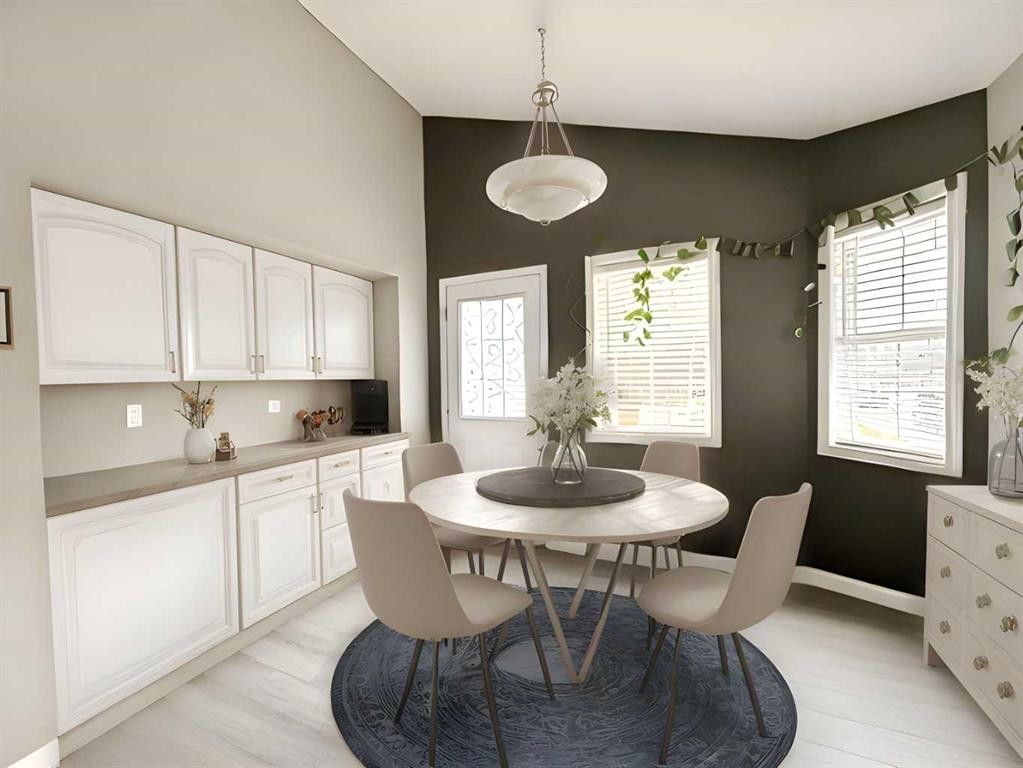 101 Channelside Cove Sw, Airdrie, AB - Indoor Photo Showing Dining Room