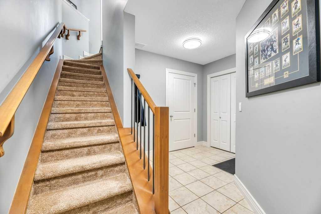 8-172 Rockyledge View Nw, Calgary, AB