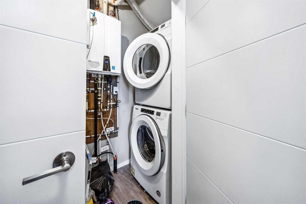 90 Redstone Way Ne, Calgary, AB - Indoor Photo Showing Laundry Room
