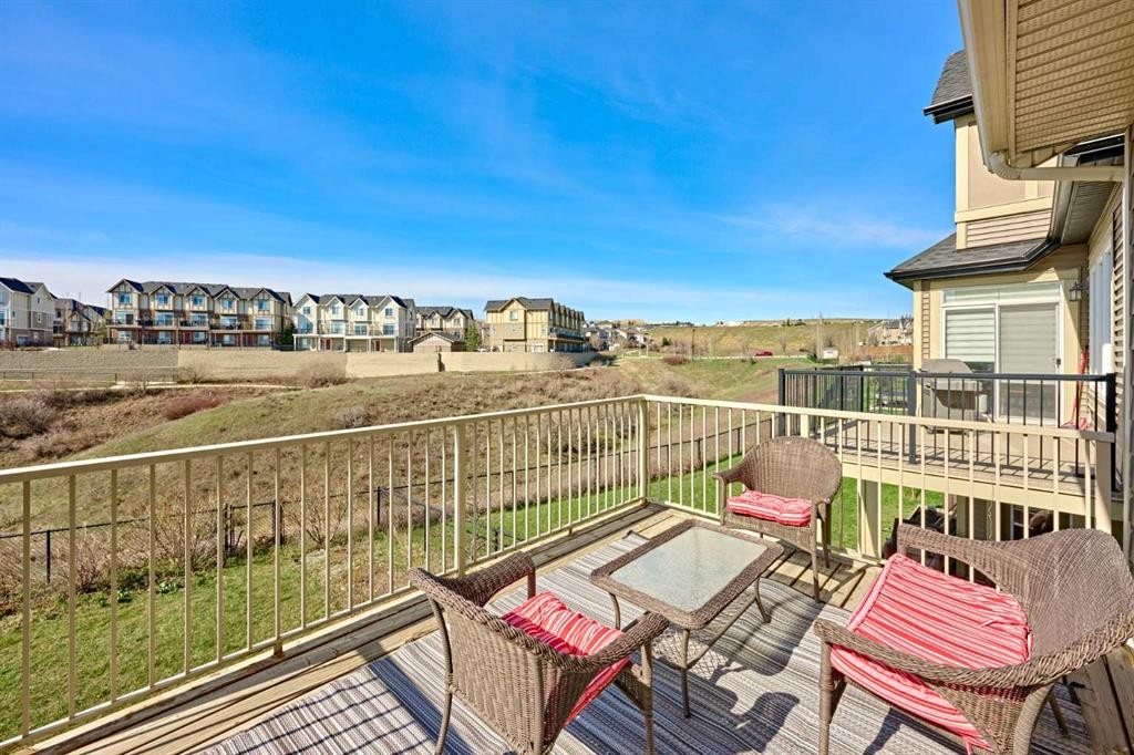109 Sherwood Road Nw, Calgary, AB - Outdoor With Deck Patio Veranda