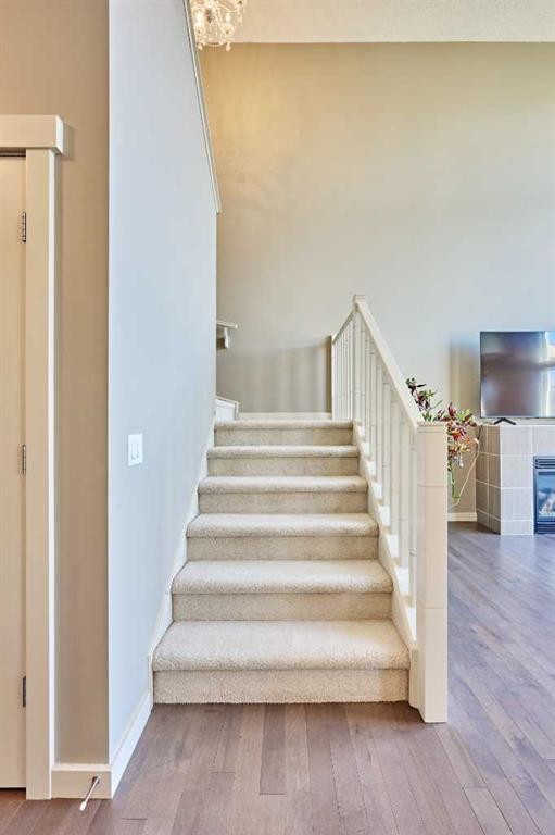 109 Sherwood Road Nw, Calgary, AB - Indoor Photo Showing Other Room