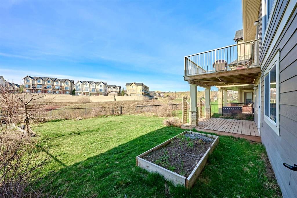 109 Sherwood Road Nw, Calgary, AB - Outdoor