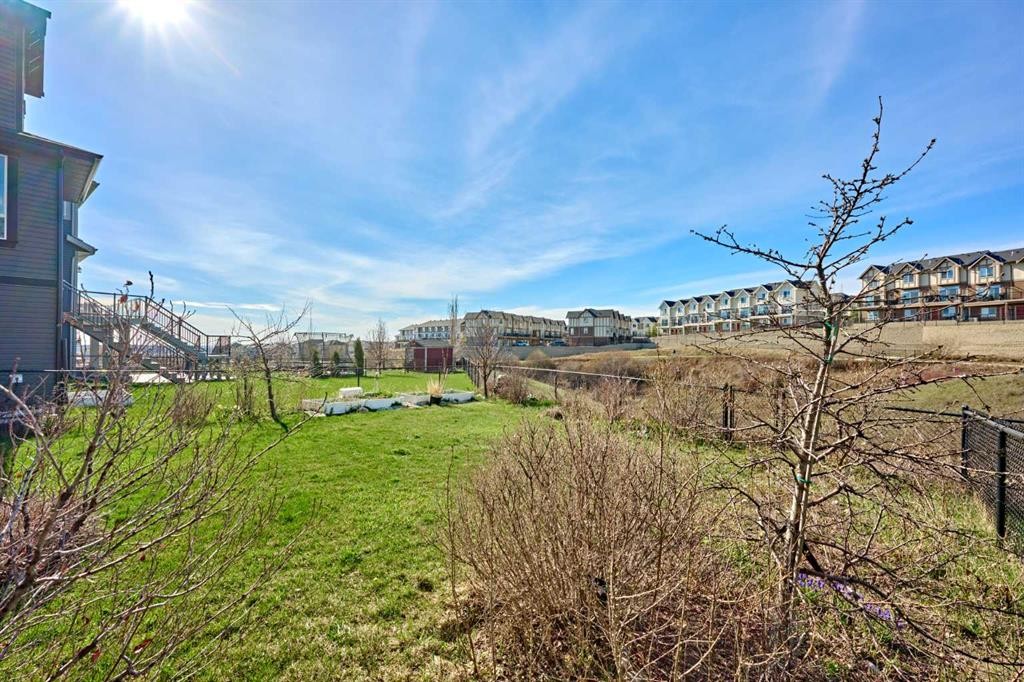 109 Sherwood Road Nw, Calgary, AB - Outdoor