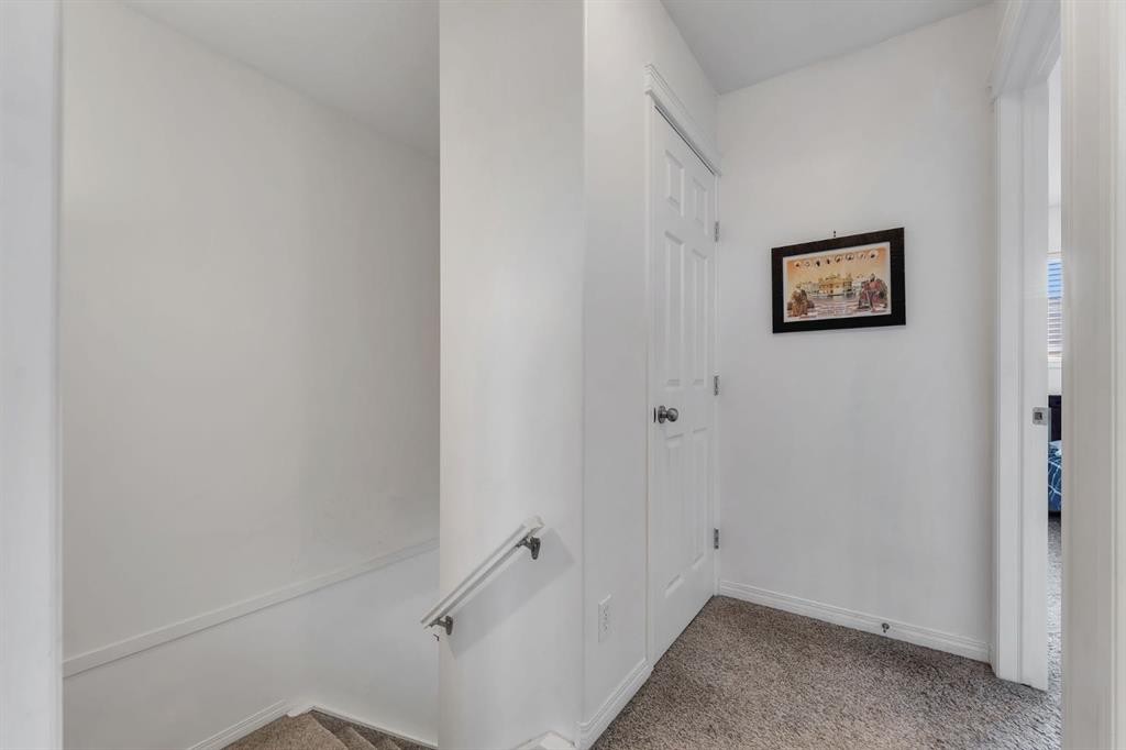 4501-111 Tarawood Lane Ne, Calgary, AB - Indoor Photo Showing Other Room
